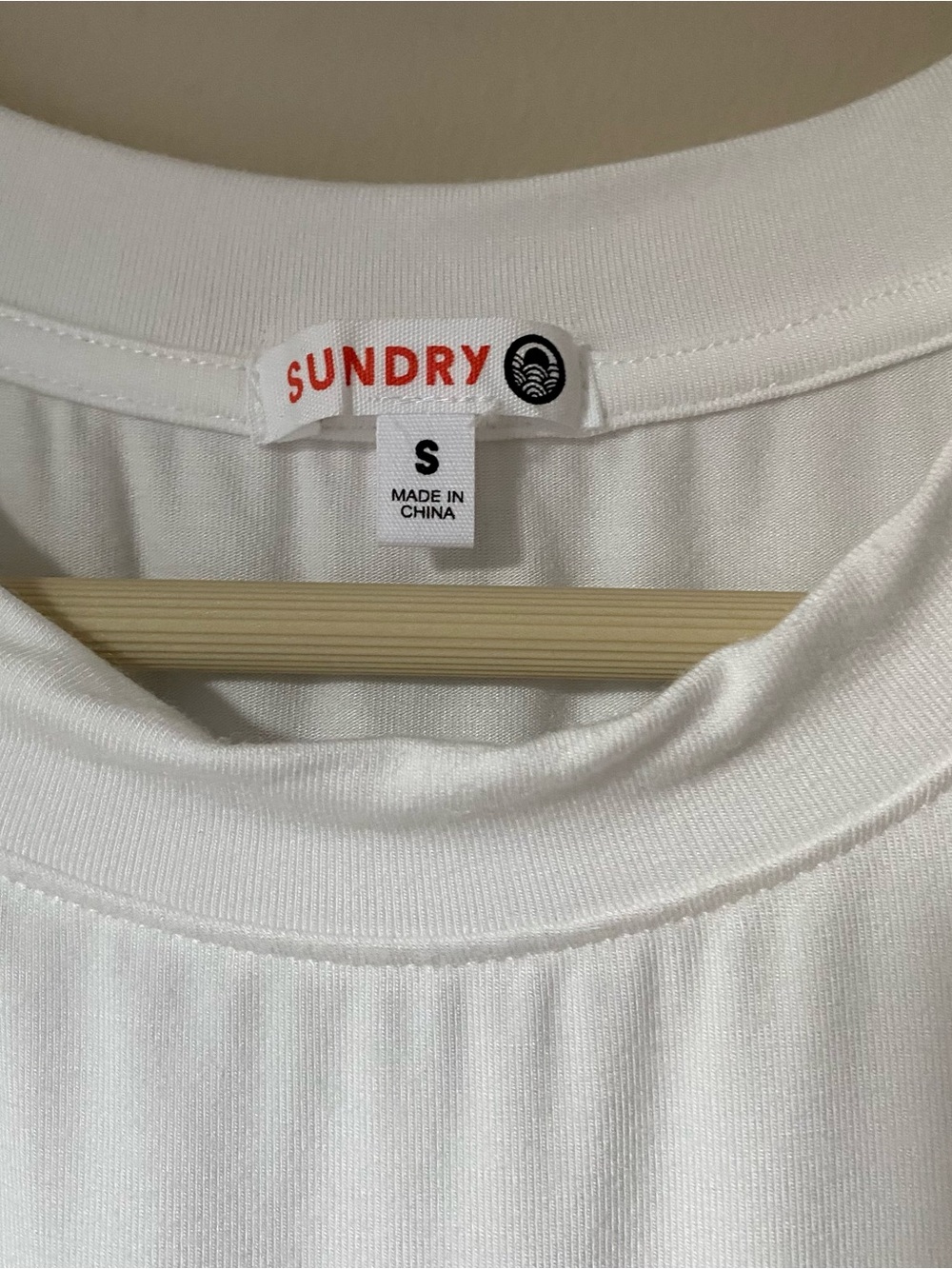 Sundry Brown Slouchy Jumpsuit White Tee Set Relaxed Jogger Comfy Lounge NWT S - Picture 3 of 15